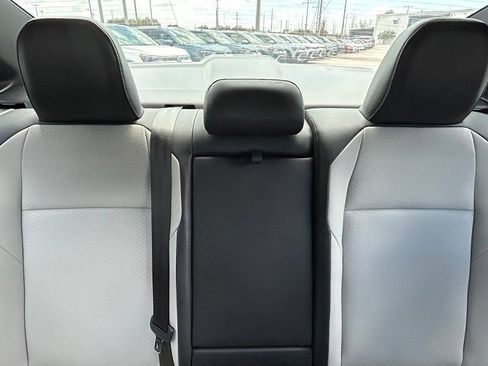 Used 2019 Volkswagen Jetta R-Line w/ R-Line Cold Weather Package FWD image 13
