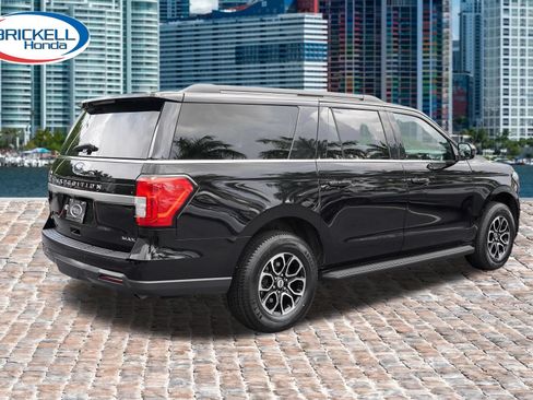 Used 2024 Ford Expedition Max XLT RWD image 5