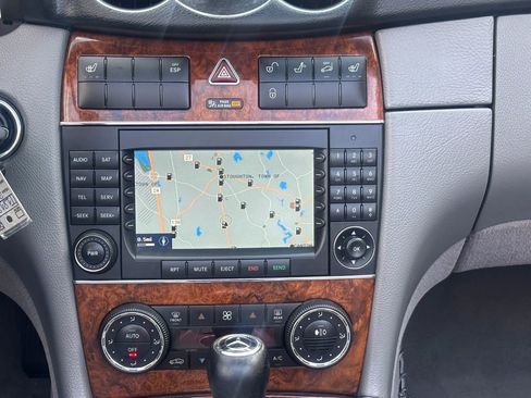 Used 2006 Mercedes-Benz CLK 500 Cabriolet image 38