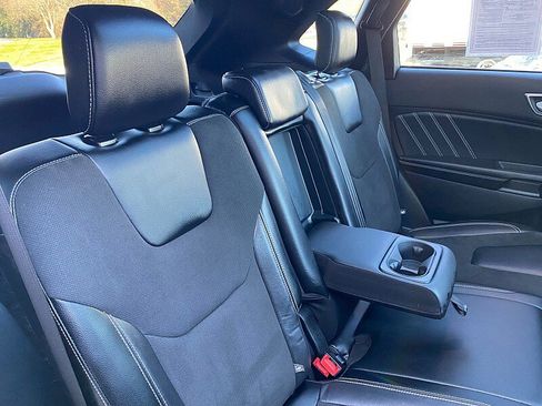 Certified 2022 Ford Edge ST w/ Equipment Group 401A image 35