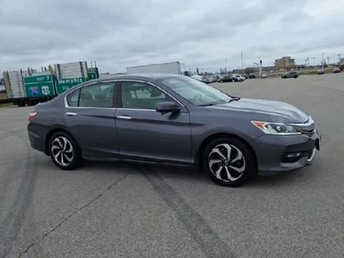 Used 2016 Honda Accord EX-L image 9