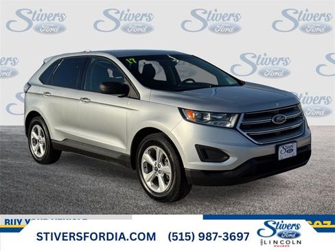 Used 2017 Ford Edge SE image 1