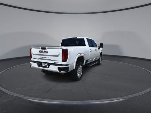 Certified 2023 GMC Sierra 3500 Denali w/ Denali Ultimate Package image 8