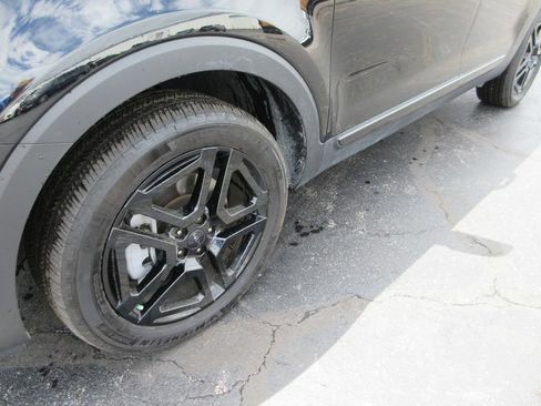 Used 2025 Kia Telluride SX Prestige X-Line AWD/4WD image 12