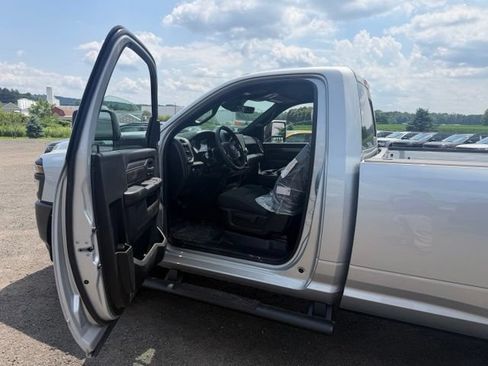 New 2026 RAM 2500 Tradesman AWD/4WD image 12
