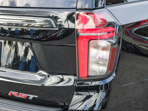 Used 2021 Chevrolet Tahoe RST image 10