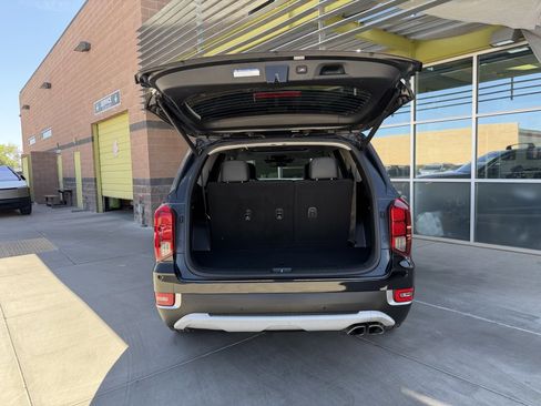 Used 2022 Hyundai Palisade SEL w/ Premium Package FWD image 44