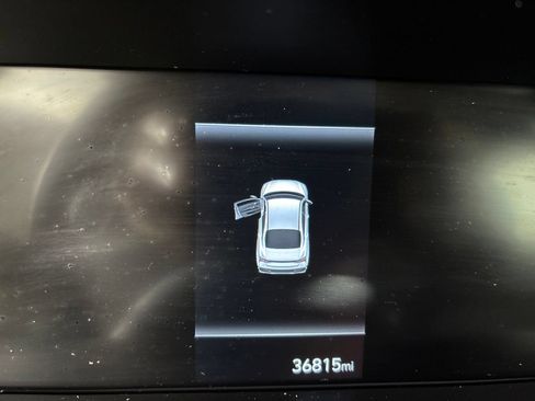 Used 2025 Hyundai Elantra SE FWD image 15