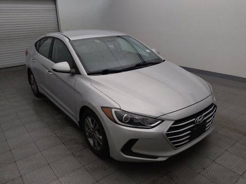 Used 2018 Hyundai Elantra SEL FWD image 13