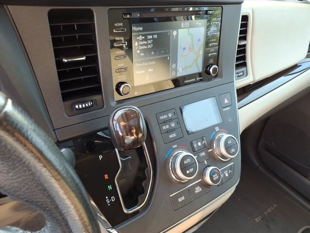 Used 2019 Toyota Sienna XLE w/ XLE Navigation Package FWD image 30