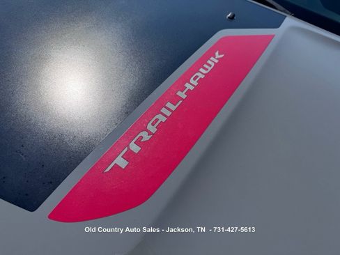 Used 2022 Jeep Compass Trailhawk w/ Trailhawk Elite Group AWD/4WD image 4