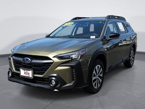 Certified 2024 Subaru Outback Premium AWD/4WD image 7