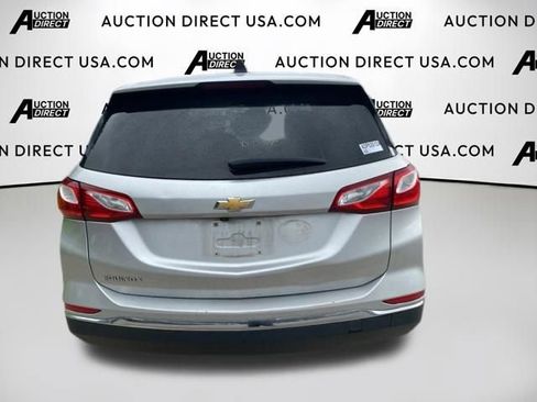 Used 2018 Chevrolet Equinox LS FWD image 12