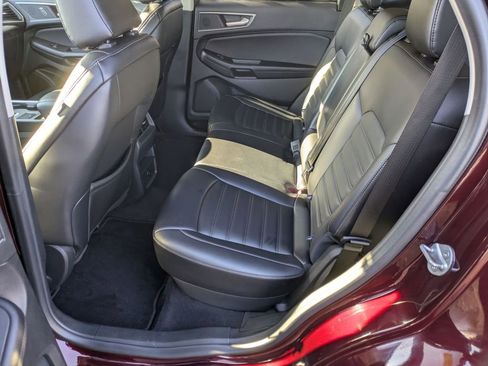 Used 2024 Ford Edge SEL image 20