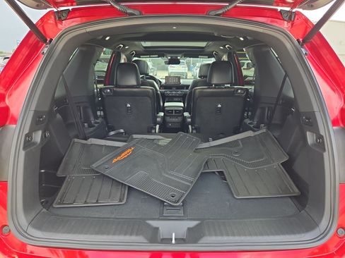 Certified 2024 Honda Pilot TrailSport image 29