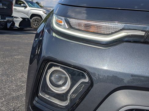 Used 2020 Kia Soul EX image 14