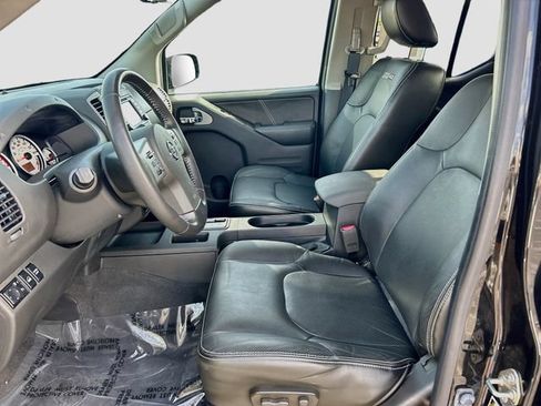 Used 2019 Nissan Frontier PRO-4X w/ Pro-4x Luxury Package AWD/4WD image 18