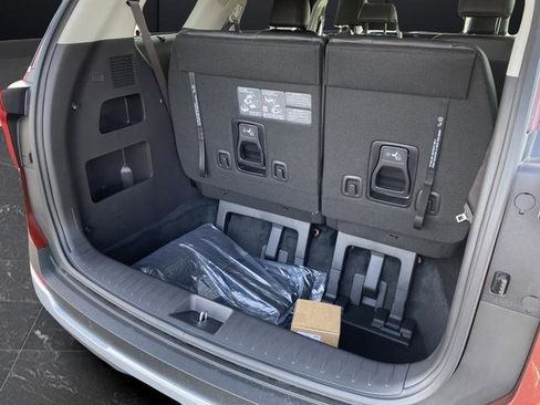 New 2026 Kia Carnival EX image 16