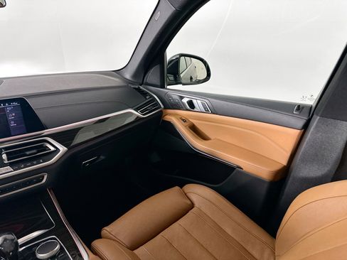 Used 2019 BMW X5 xDrive40i w/ Luxury Seating Package image 31