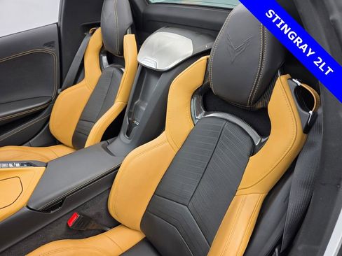 Used 2022 Chevrolet Corvette Stingray Preferred Conv w/ Z51 Performance Package image 11