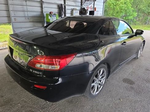 Used 2014 Lexus IS 250C w/ Luxury Package RWD image 3