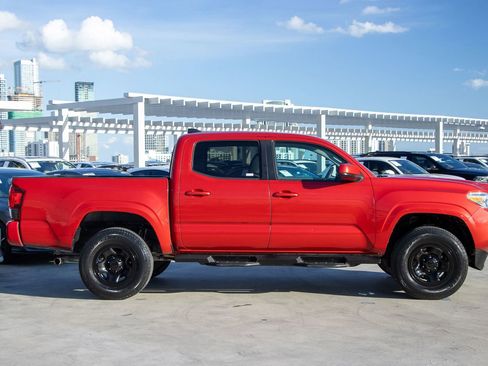Used 2021 Toyota Tacoma SR w/ SR Convenience Package image 4