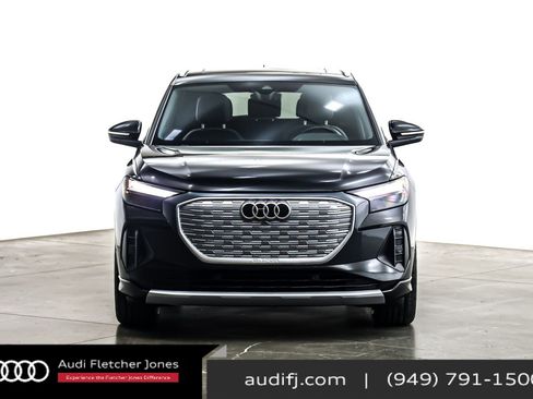 Used 2023 Audi Q4 e-tron Premium Plus w/ Premium Plus image 3