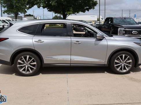 Used 2025 Acura MDX FWD w/ Technology Package image 2