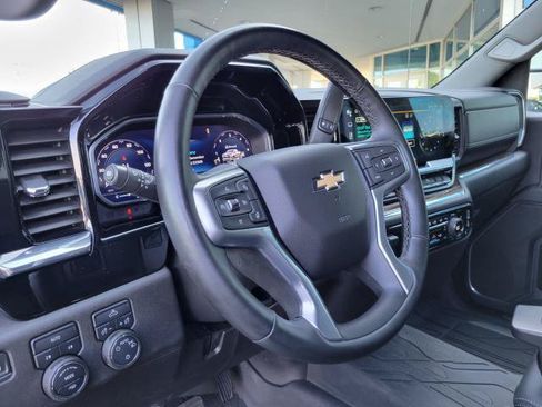 Used 2024 Chevrolet Silverado 1500 LT w/ Protection Package AWD/4WD image 14