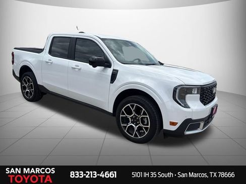 Used 2025 Ford Maverick Lariat AWD/4WD image 7