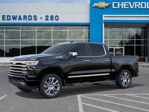 New 2026 Chevrolet Silverado 1500 High Country w/ High Country Premium Package AWD/4WD image 2