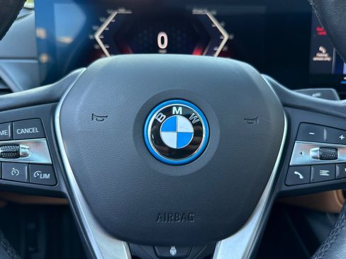 Certified 2023 BMW i4 eDrive40 w/ Premium Package image 28