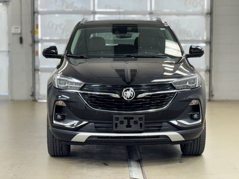 Used 2023 Buick Encore GX Essence w/ Advanced Technology Package image 2