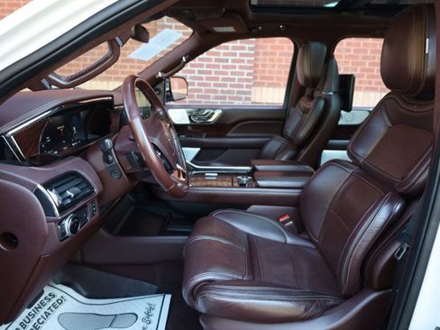 Used 2018 Lincoln Navigator Black Label w/ Cargo Package image 16