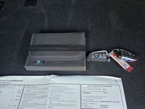 Used 2023 BMW X6 M50i w/ Executive Package image 30