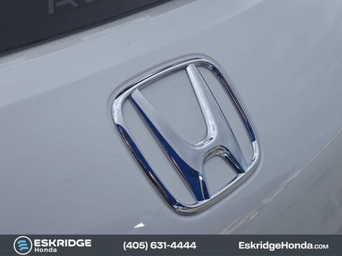 New 2026 Honda HR-V LX image 7