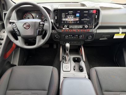 New 2026 Nissan Frontier PRO-4X w/ Pro-4x Convenience Package