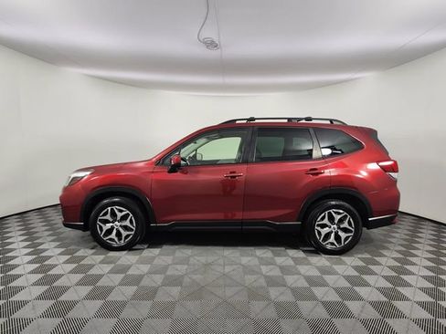 Used 2021 Subaru Forester Premium w/ Popular Package #1 AWD/4WD image 2