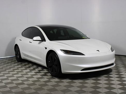 Used 2024 Tesla Model 3 Long Range RWD image 24