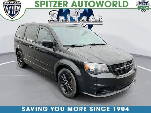 Used 2016 Dodge Grand Caravan SE FWD image 1