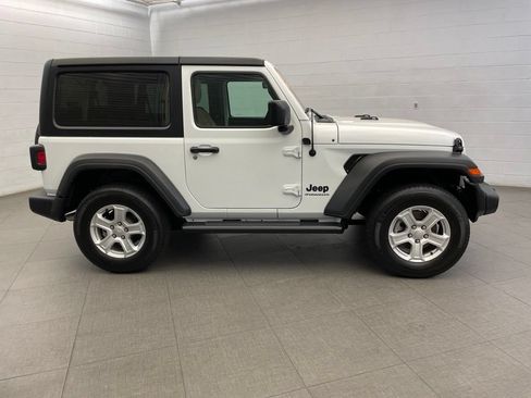 Certified 2023 Jeep Wrangler Sport AWD/4WD image 6