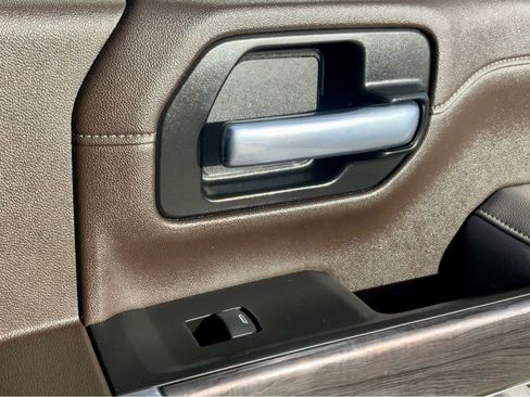 Used 2024 Chevrolet Silverado 2500 High Country image 50