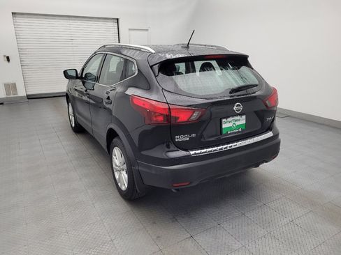 Used 2019 Nissan Rogue Sport SV AWD/4WD image 5