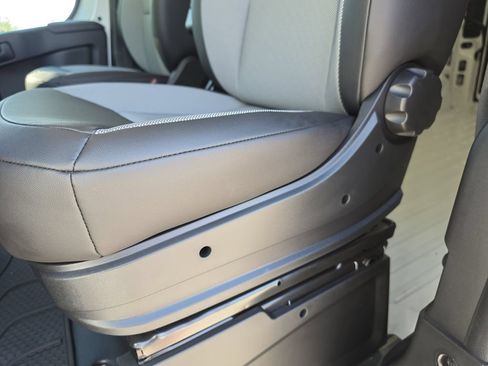 New 2026 RAM ProMaster 1500 w/ Premium Convenience Group FWD image 18