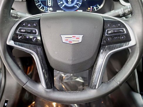 Used 2018 Cadillac XTS Vsport Platinum image 15