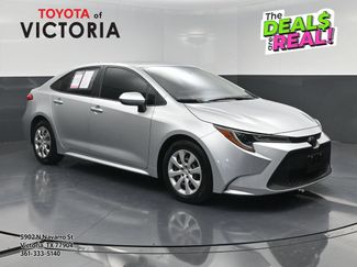 Used 2022 Toyota Corolla LE FWD video 1