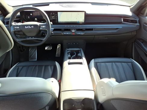 Used 2024 Kia EV9 GT-Line image 13