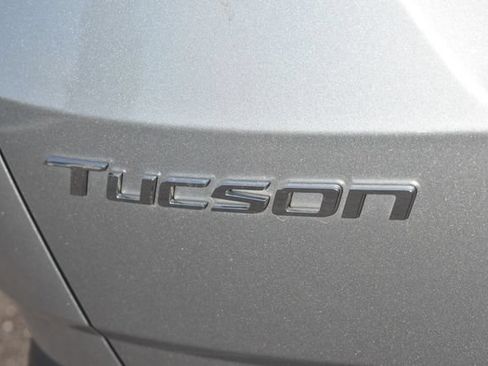 Used 2024 Hyundai Tucson Limited AWD/4WD image 13