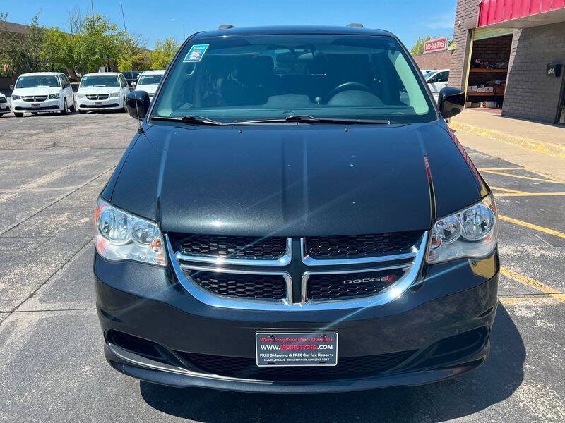 Used 2016 Dodge Grand Caravan SXT FWD image 8