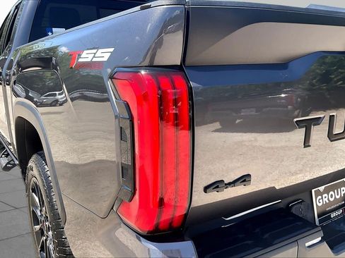 Used 2022 Toyota Tundra SR5 AWD/4WD image 27